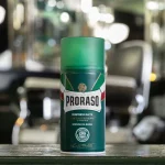Spuma de Barbierit Proraso cu Eucalipt si Mentol 400ml