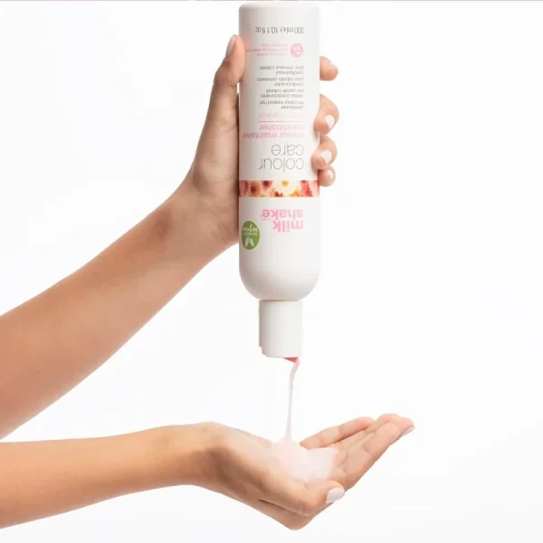 Balsam Milk Shake Color Care Flower Fragrance hidratant pentru protectia culorii 300ml